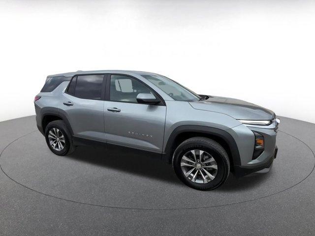 used 2025 Chevrolet Equinox car, priced at $22,578