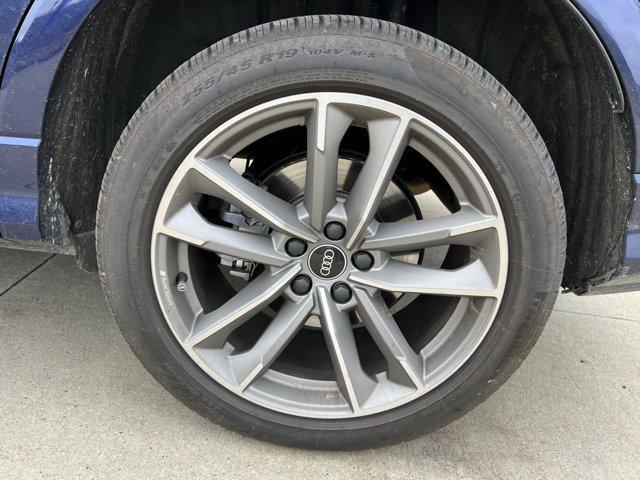 used 2025 Audi Q3 car, priced at $38,999