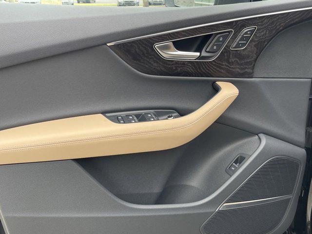 used 2025 Audi Q7 car, priced at $62,422