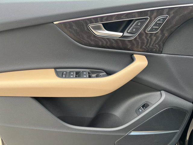 new 2026 Audi Q7 car, priced at $65,131