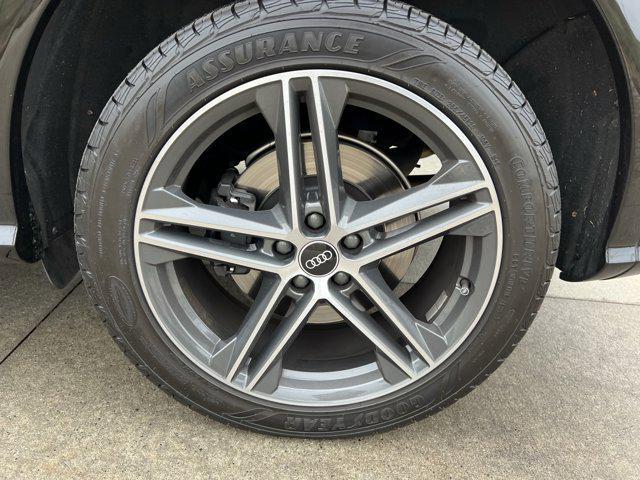 used 2020 Audi SQ5 car, priced at $27,110