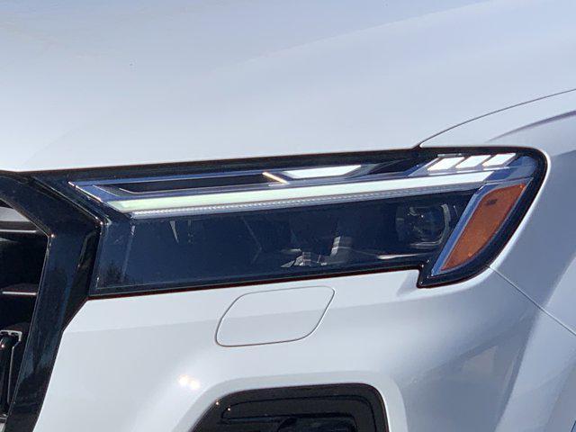 new 2026 Audi Q7 car, priced at $75,946