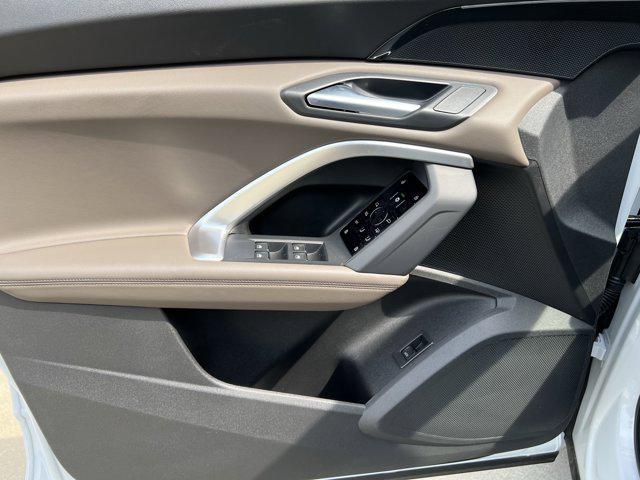 new 2025 Audi Q5 car, priced at $54,470