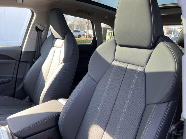 new 2025 Audi Q5 car, priced at $60,864