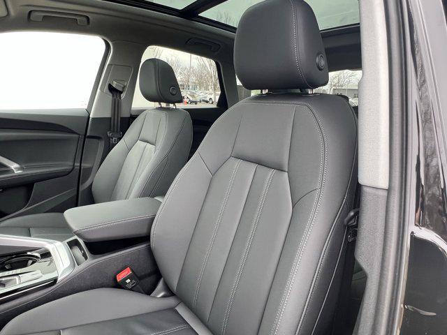new 2025 Audi Q5 car, priced at $53,962