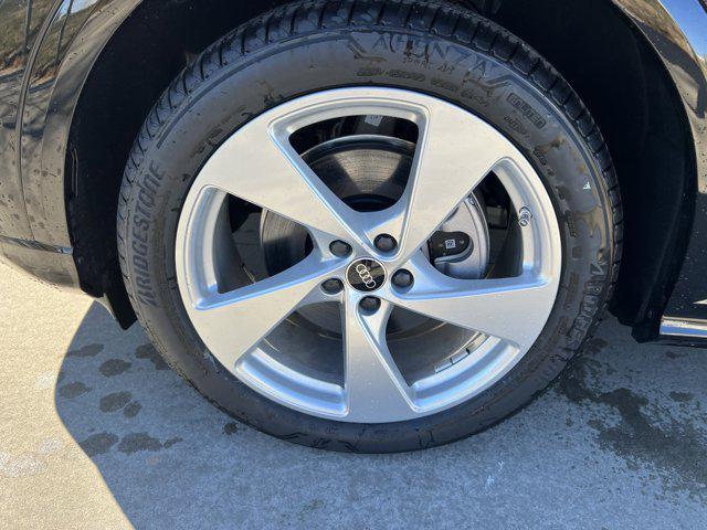 new 2025 Audi Q5 car, priced at $60,864