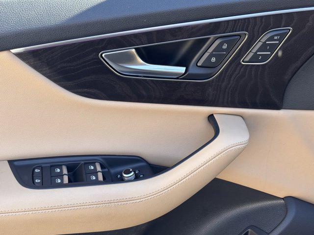 used 2023 Audi Q7 car, priced at $43,544