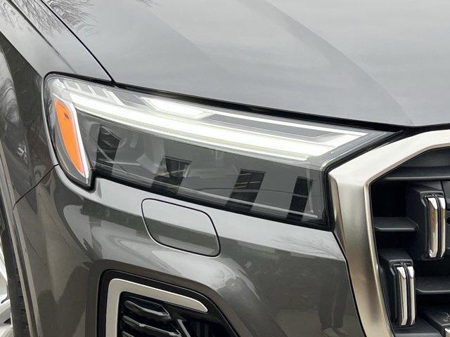 used 2025 Audi Q7 car, priced at $59,999