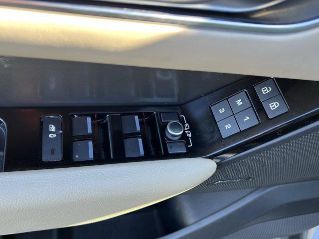 used 2021 Land Rover Range Rover Velar car, priced at $29,487