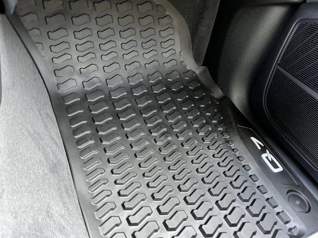 new 2026 Audi Q7 car, priced at $75,030