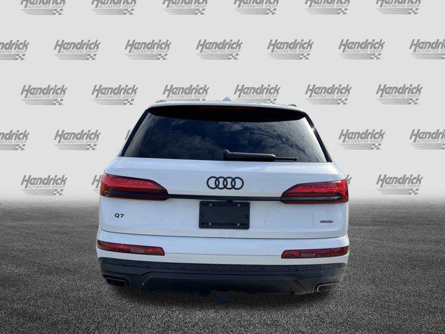 new 2026 Audi Q7 car, priced at $75,030