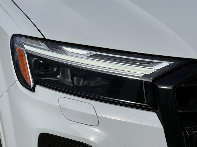 new 2026 Audi Q7 car, priced at $75,030