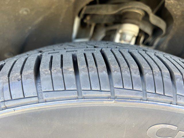 used 2020 Jeep Grand Cherokee car, priced at $23,252