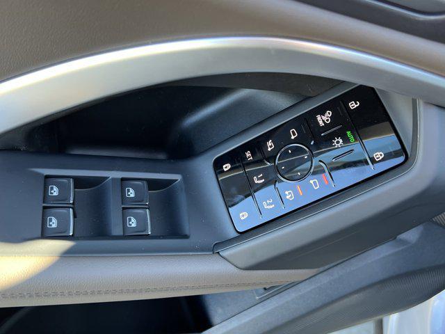 new 2025 Audi Q5 car, priced at $60,374