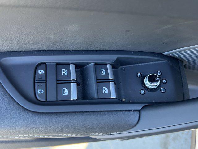 used 2024 Audi Q5 car, priced at $38,596