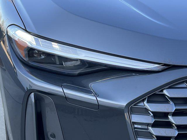 new 2025 Audi Q5 car, priced at $58,651