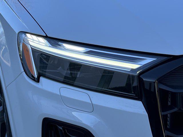 new 2026 Audi SQ7 car, priced at $106,825