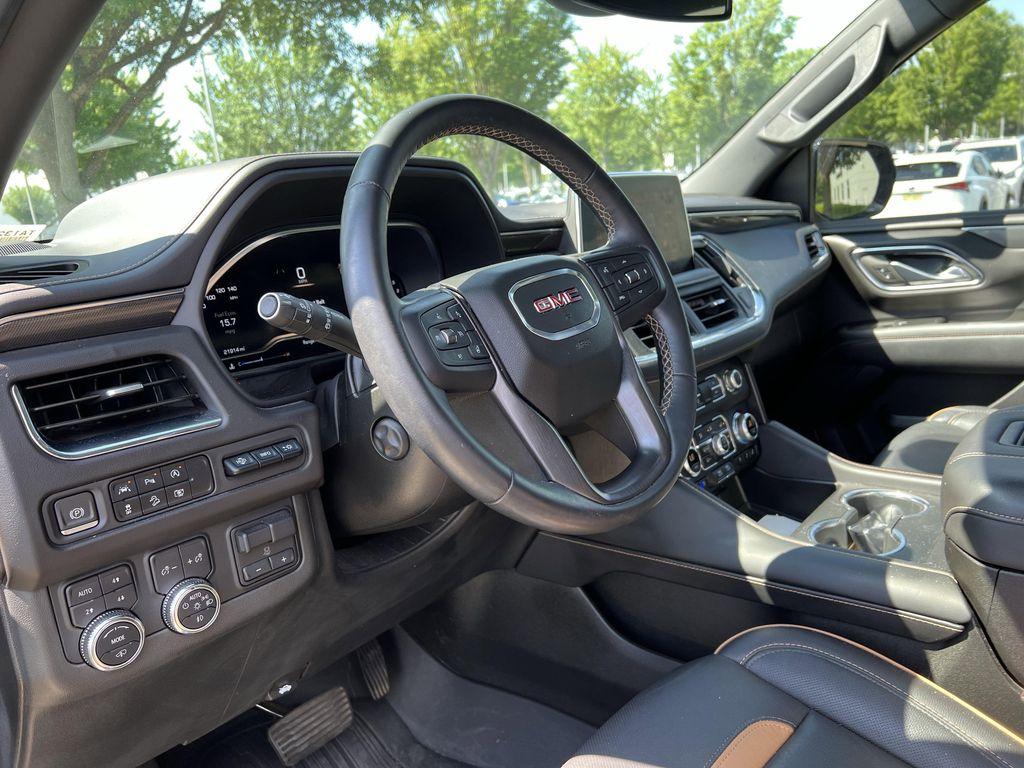 used 2023 GMC Yukon car, priced at $66,798