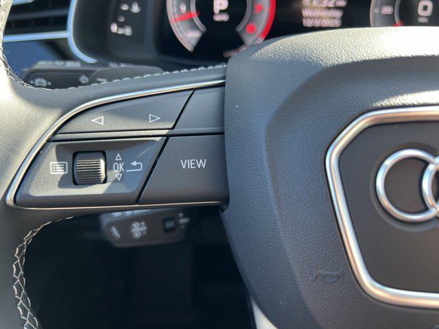 new 2026 Audi Q7 car, priced at $75,946