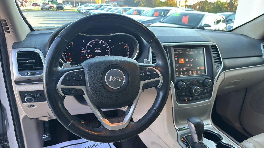 used 2016 Jeep Grand Cherokee car, priced at $13,995