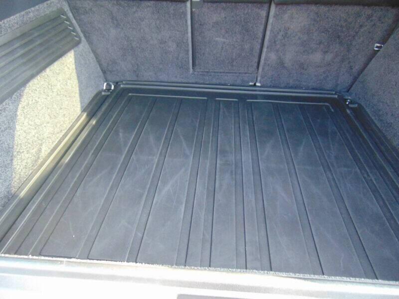 used 2015 Land Rover Range Rover car, priced at $14,995