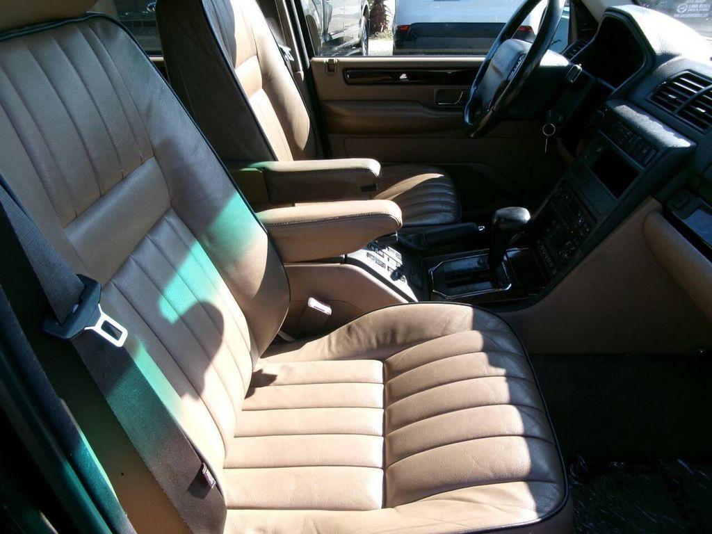 used 2001 Land Rover Range Rover car, priced at $6,995