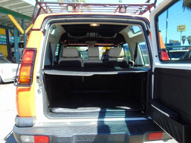 used 2003 Land Rover Discovery car, priced at $12,995