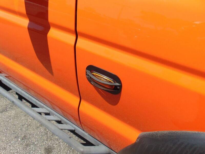 used 2003 Land Rover Discovery car, priced at $12,995