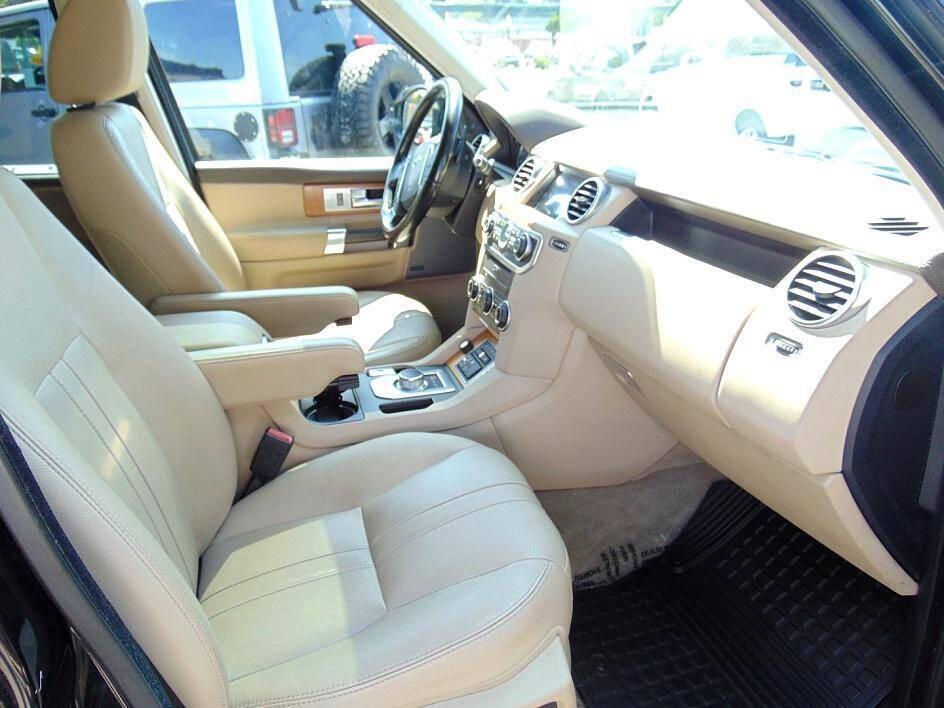 used 2016 Land Rover LR4 car, priced at $15,995