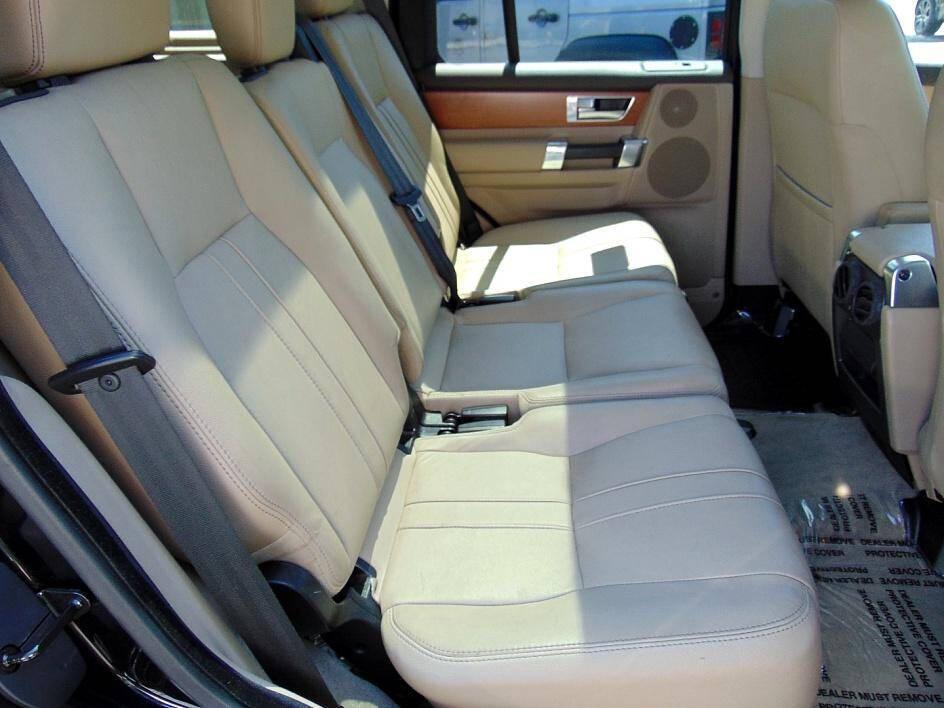 used 2016 Land Rover LR4 car, priced at $15,995