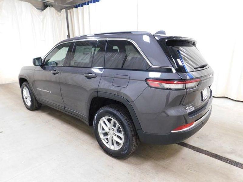 new 2026 Jeep Grand Cherokee car, priced at $42,710