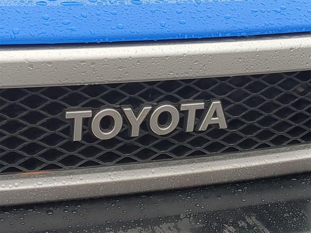 used 2008 Toyota FJ Cruiser car, priced at $14,500