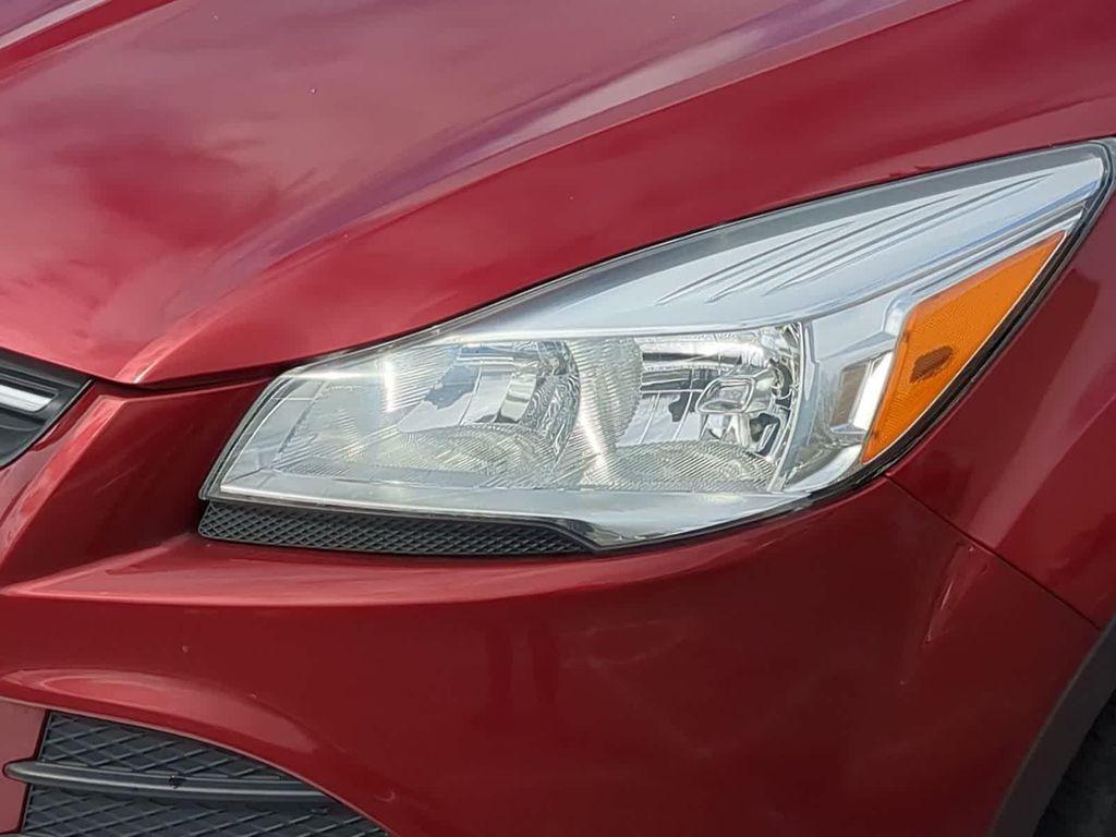 used 2013 Ford Escape car, priced at $7,000