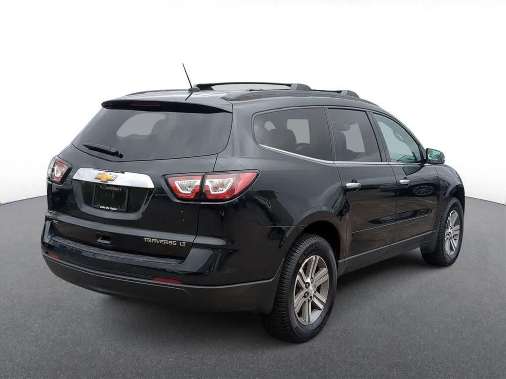 used 2015 Chevrolet Traverse car, priced at $5,757