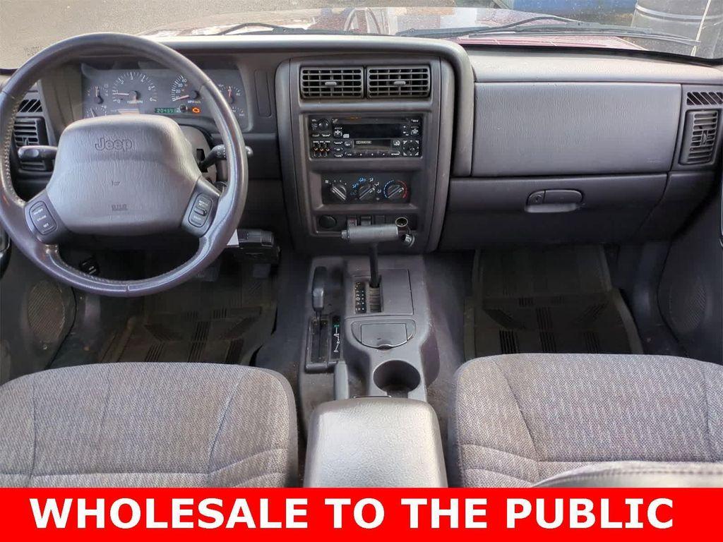 used 2001 Jeep Cherokee car, priced at $7,500