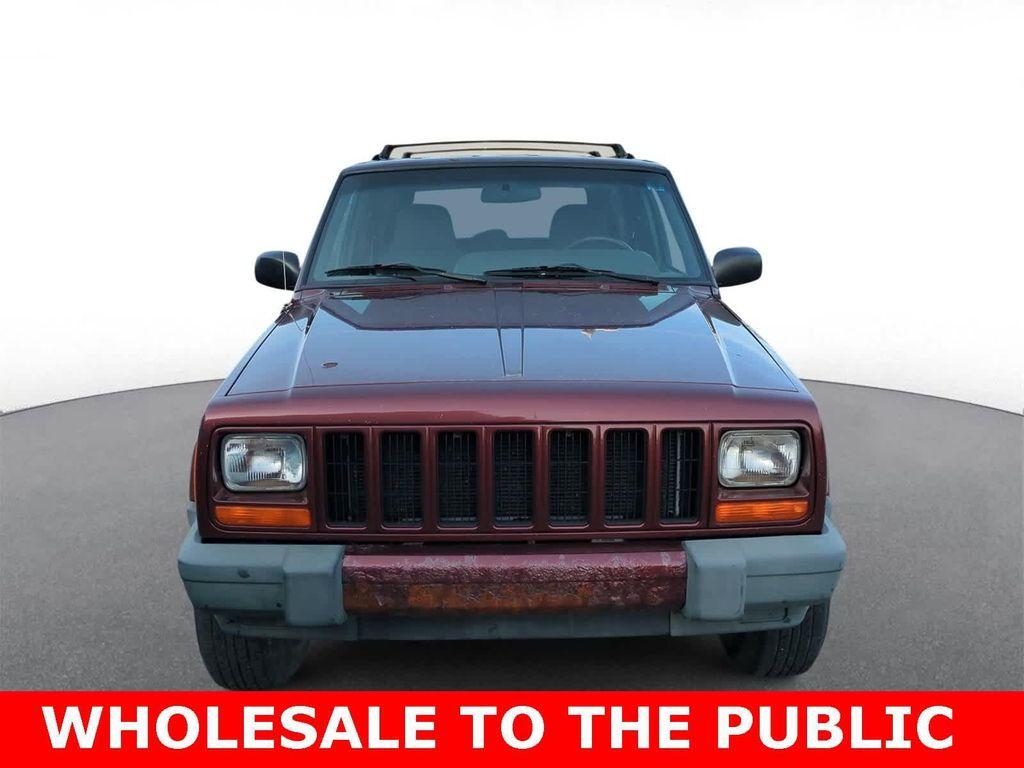 used 2001 Jeep Cherokee car, priced at $7,500
