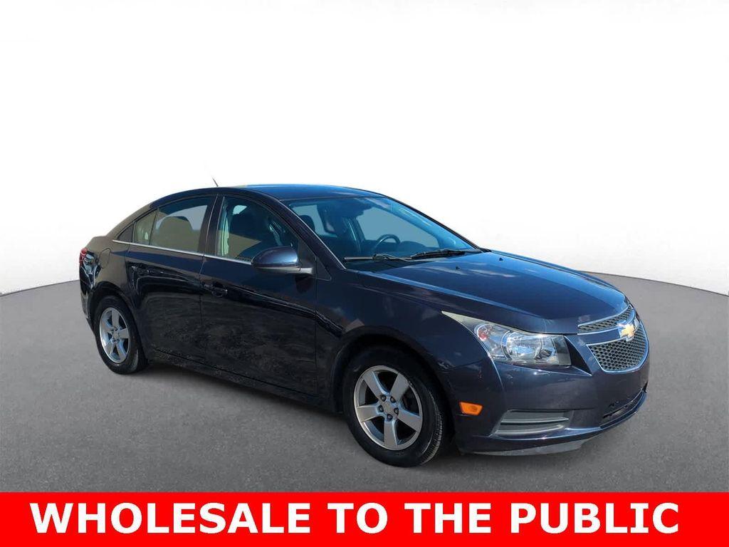 used 2014 Chevrolet Cruze car, priced at $4,900