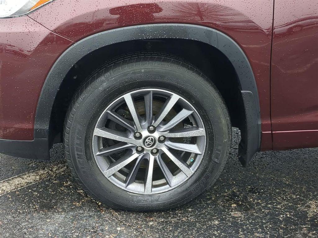 used 2017 Toyota Highlander car, priced at $20,997