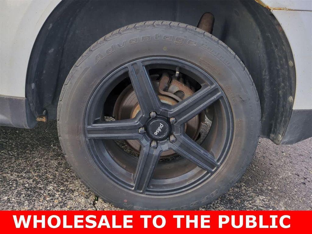 used 2010 Chevrolet Equinox car, priced at $3,500