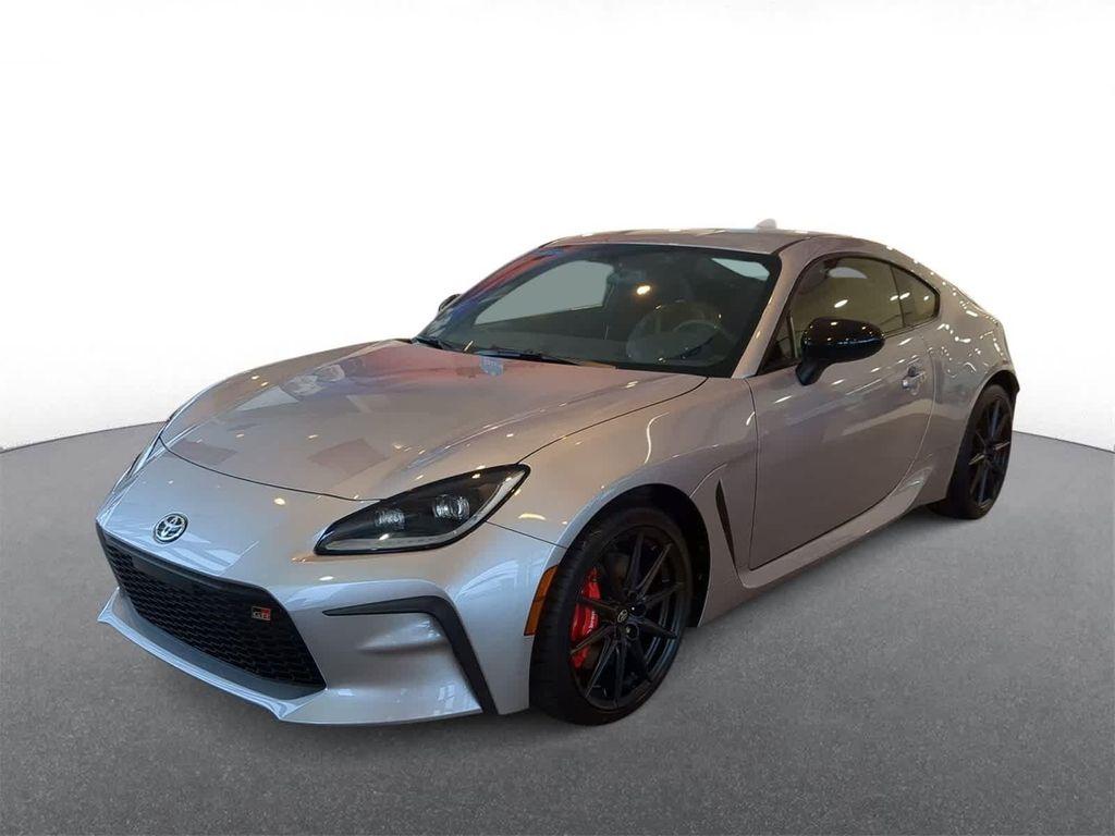 new 2025 Toyota GR86 car, priced at $36,535