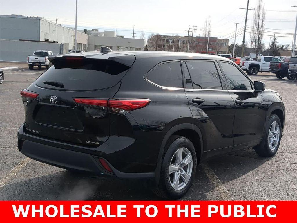 used 2021 Toyota Highlander car, priced at $16,900