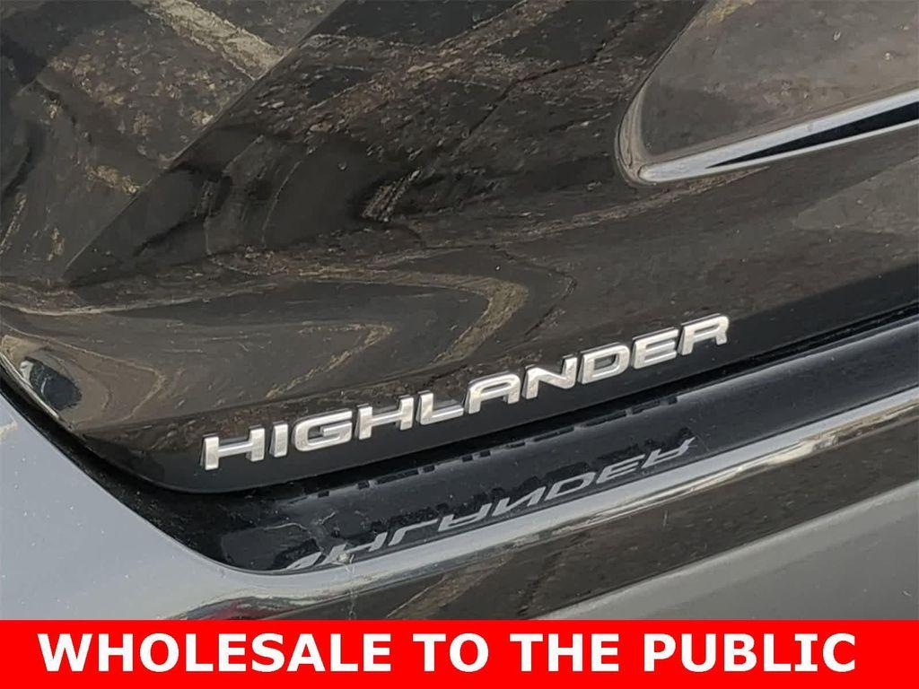 used 2021 Toyota Highlander car, priced at $16,900