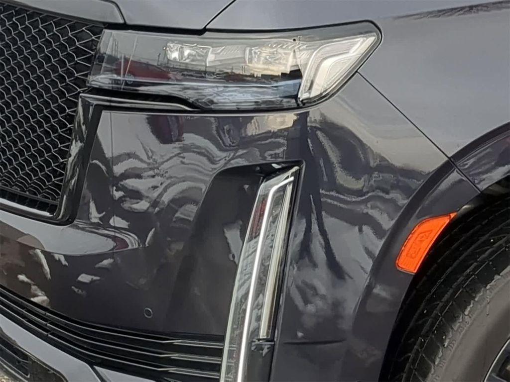 used 2022 Cadillac Escalade ESV car, priced at $65,791
