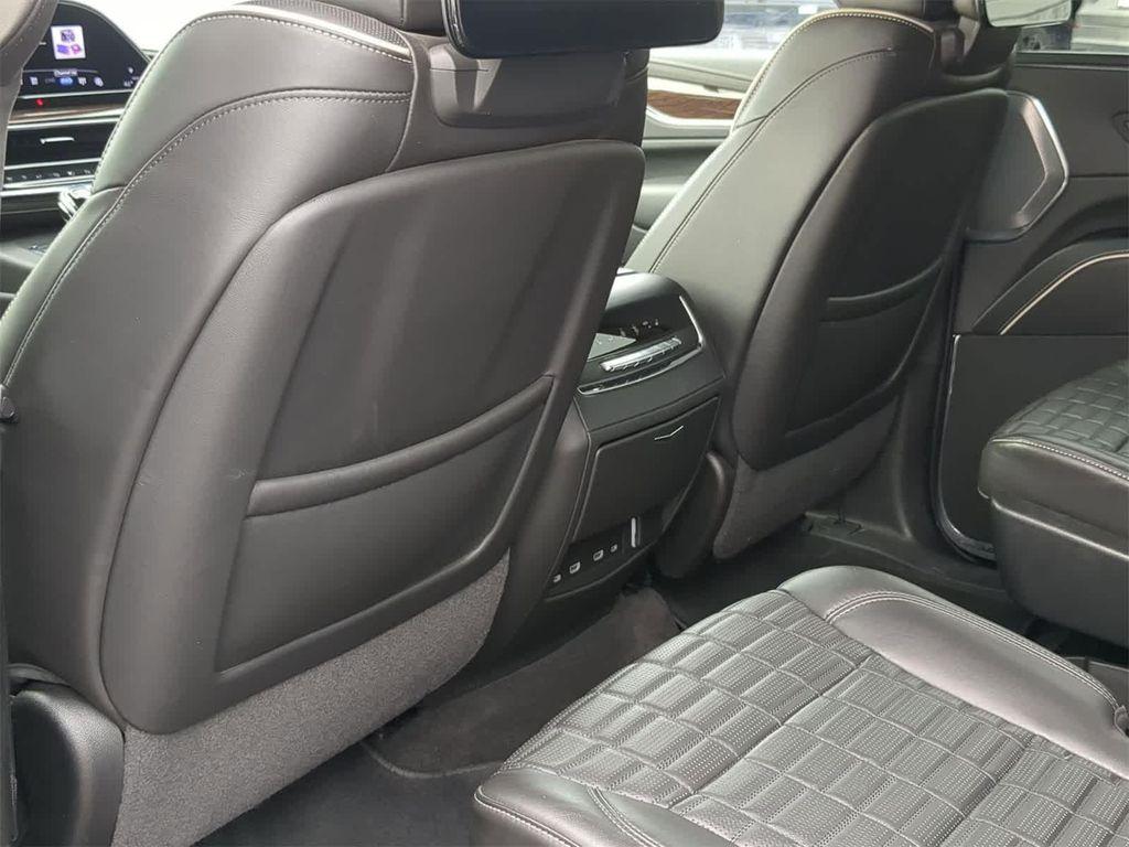 used 2022 Cadillac Escalade ESV car, priced at $65,791