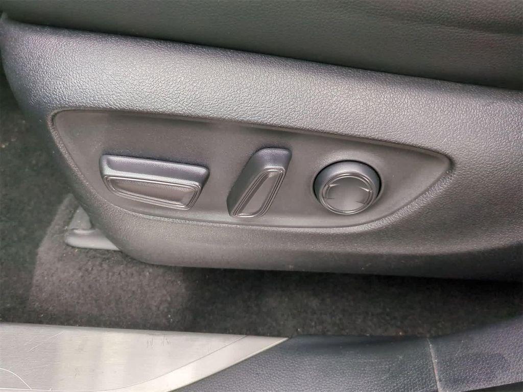 used 2023 Toyota Highlander car, priced at $35,000