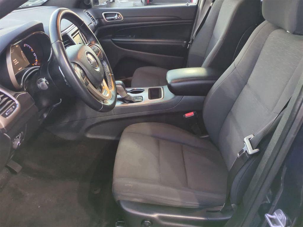 used 2017 Jeep Grand Cherokee car, priced at $12,997