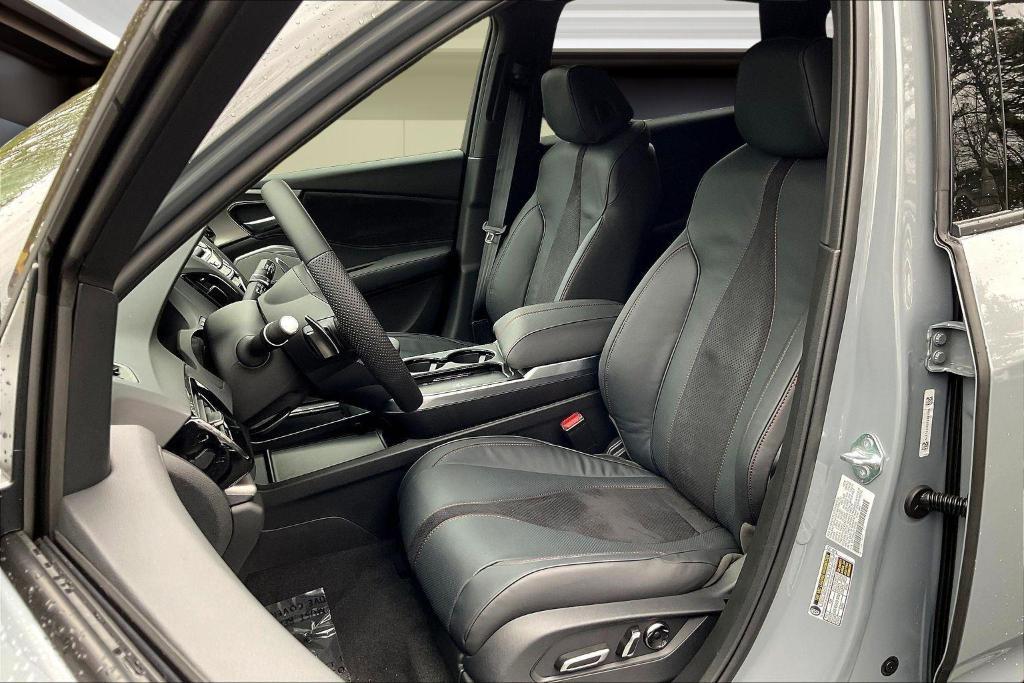 new 2026 Acura RDX car, priced at $52,650