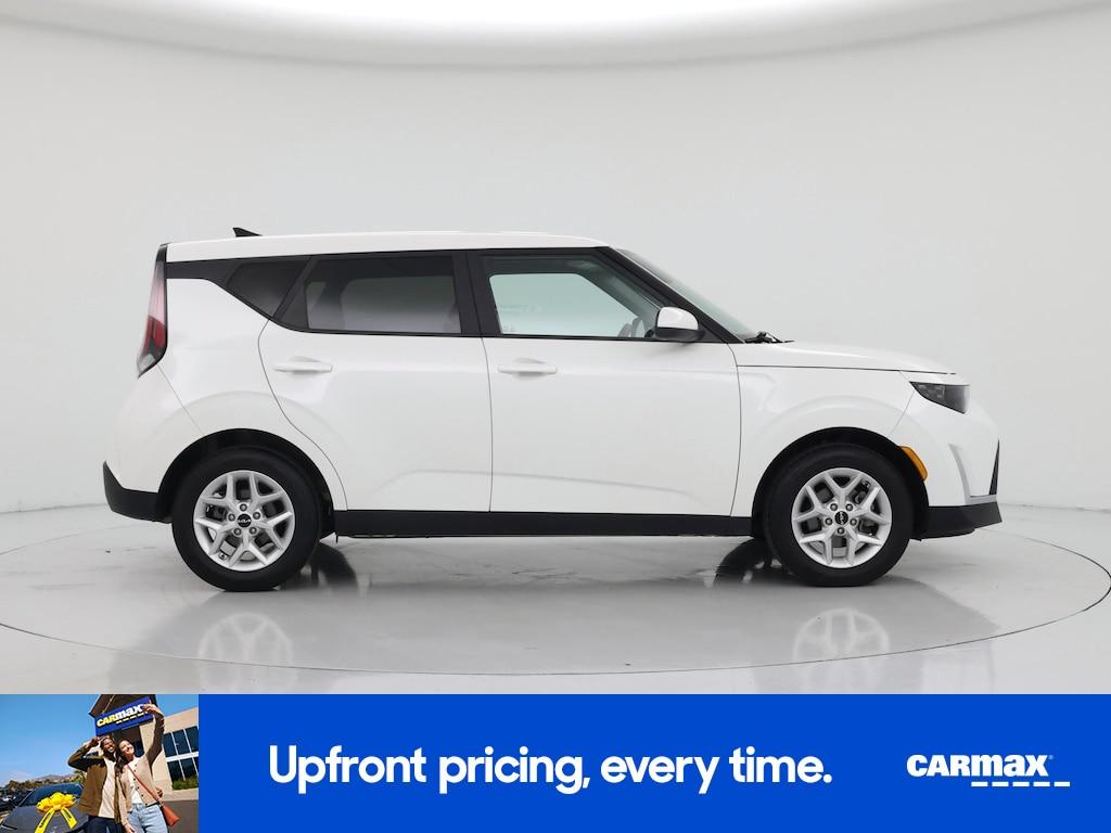 used 2025 Kia Soul car, priced at $18,998