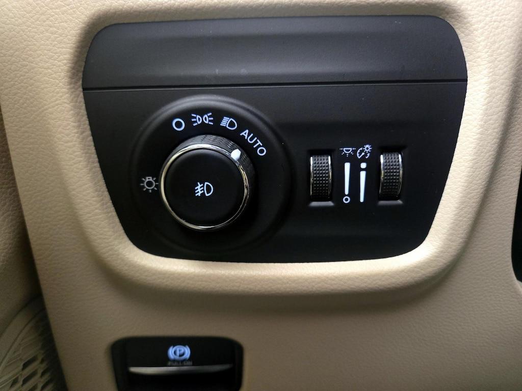 used 2023 Jeep Grand Cherokee car, priced at $29,998