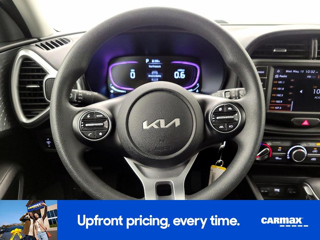 used 2025 Kia Soul car, priced at $18,998